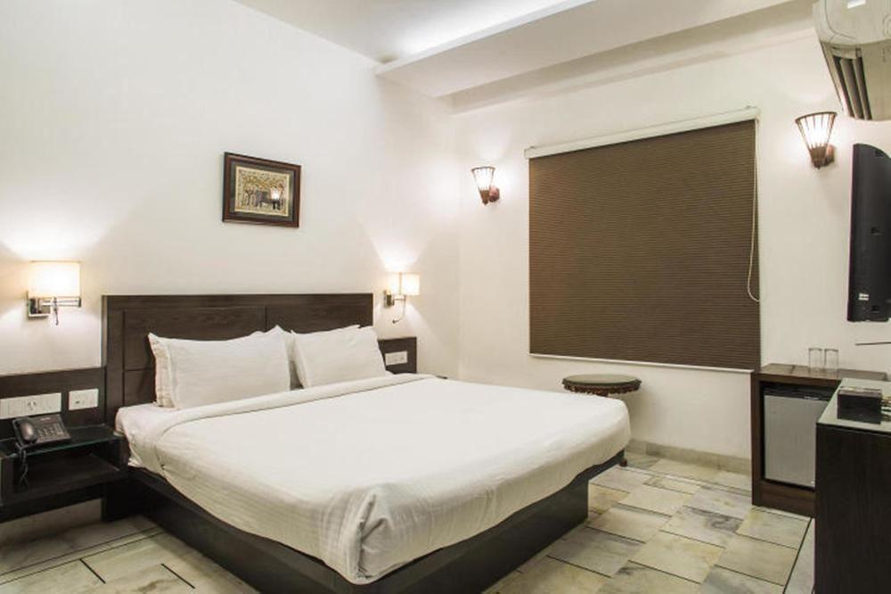 Oyo Flagship Hotel Rudra Palace Agra  Exteriér fotografie