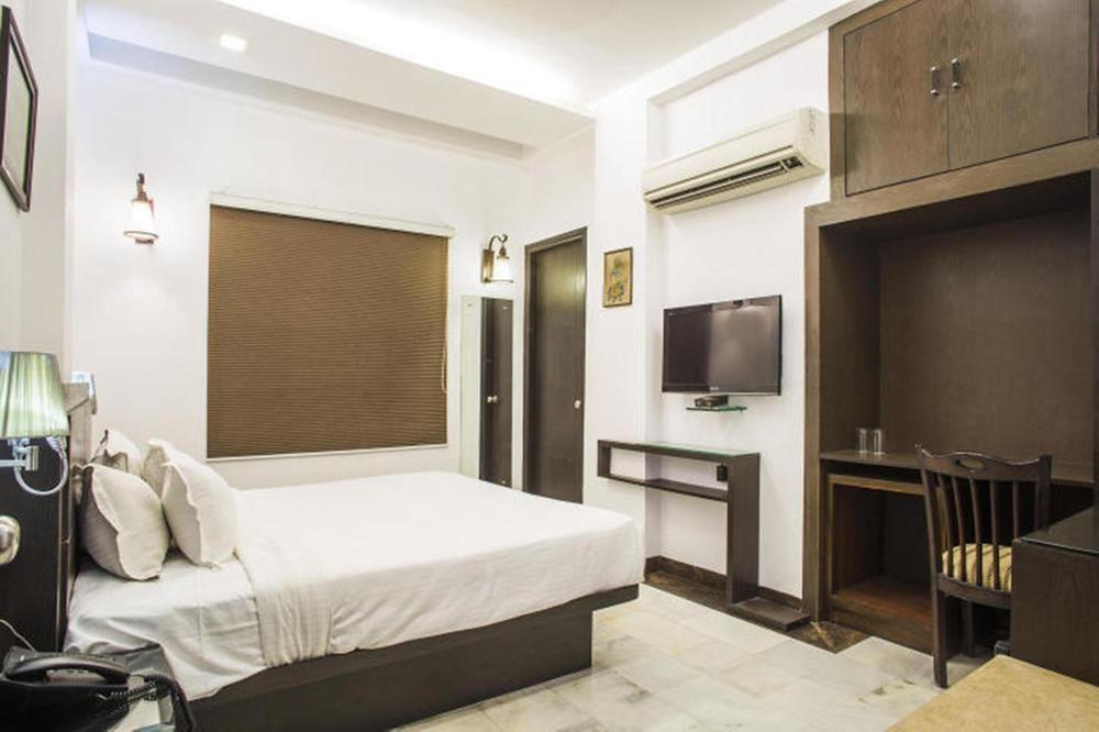 Oyo Flagship Hotel Rudra Palace Agra  Exteriér fotografie