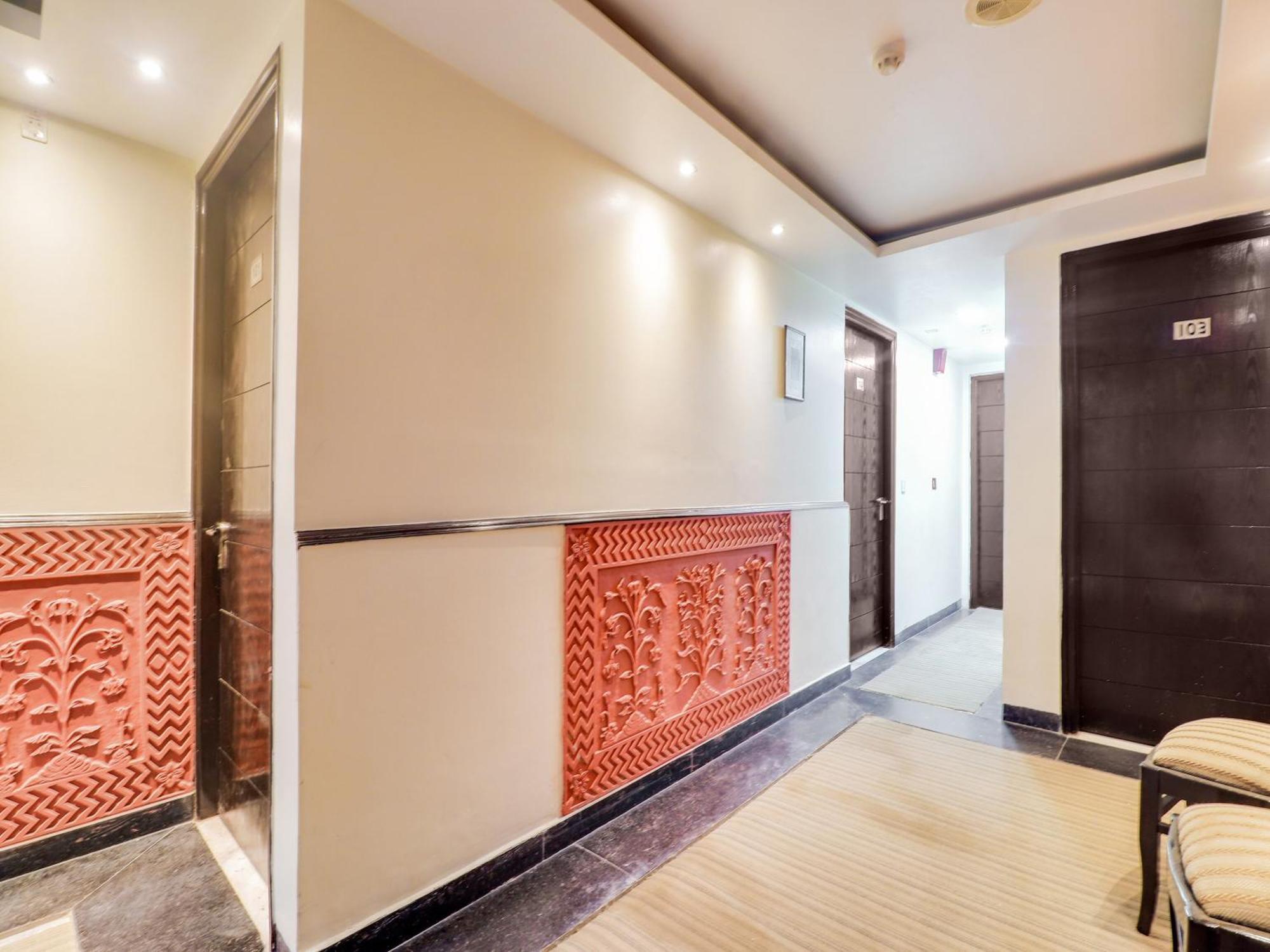 Oyo Flagship Hotel Rudra Palace Agra  Exteriér fotografie