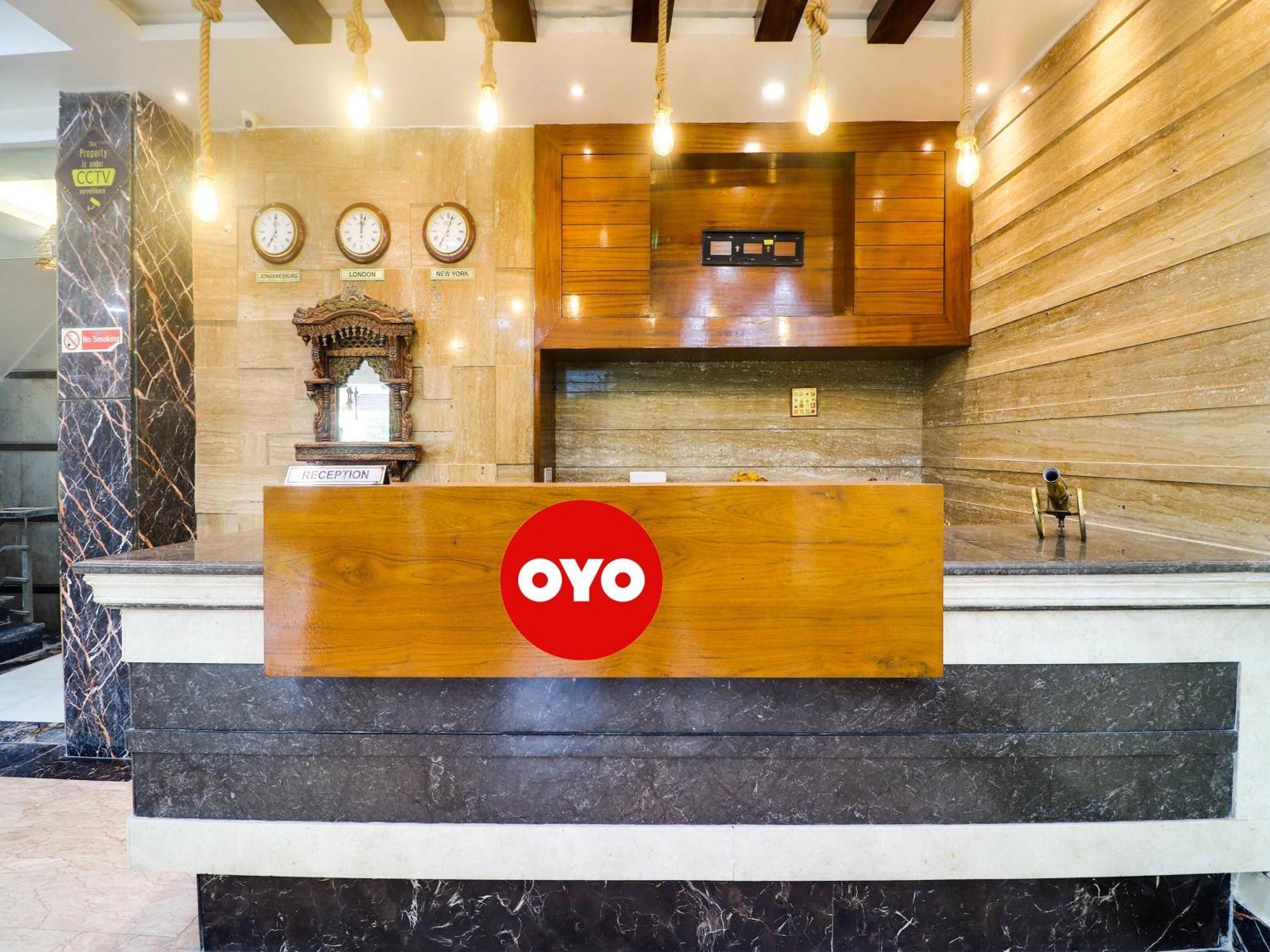 Oyo Flagship Hotel Rudra Palace Agra  Exteriér fotografie