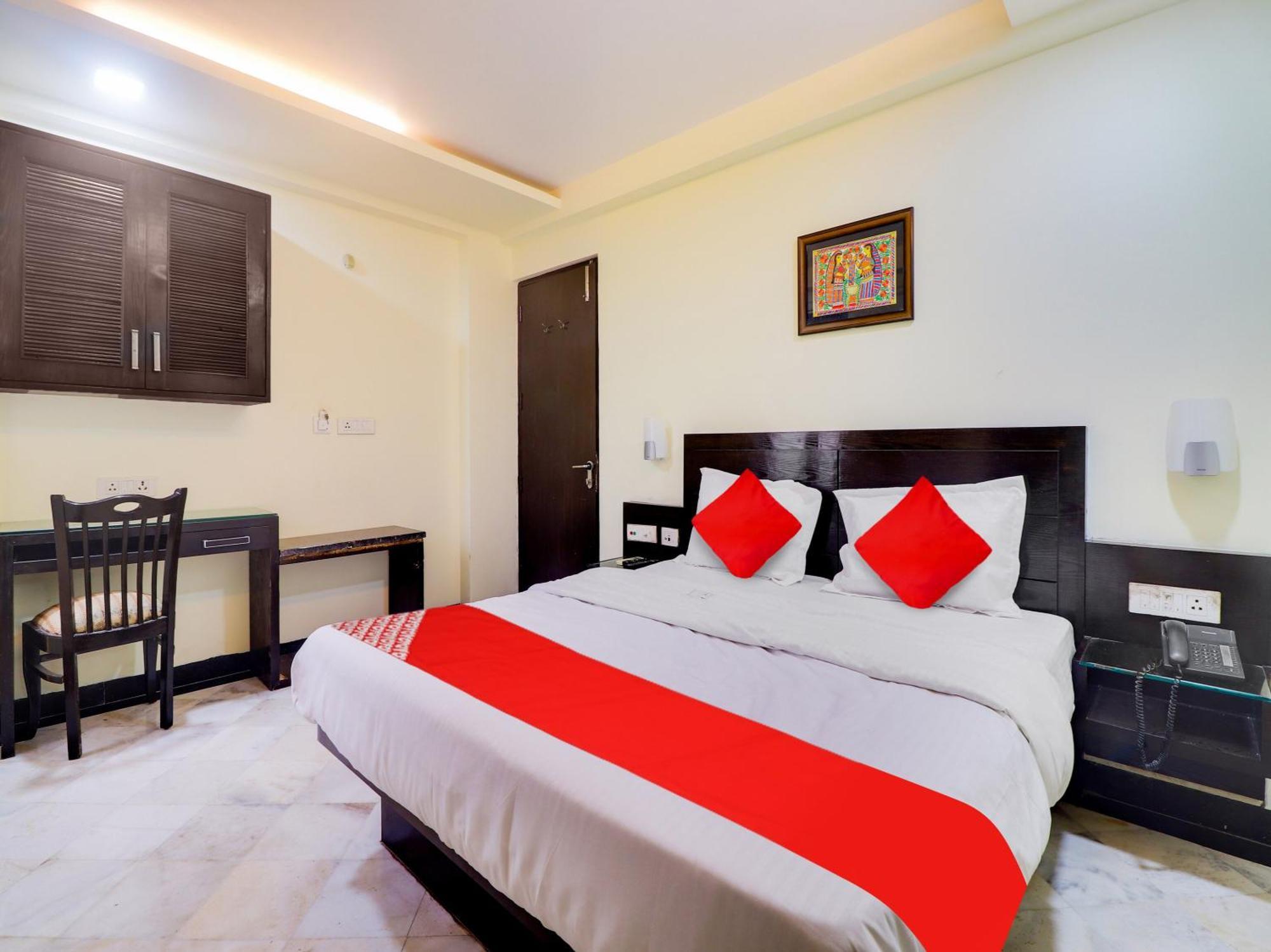 Oyo Flagship Hotel Rudra Palace Agra  Exteriér fotografie